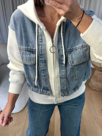 VESTE EN JEANS PULL CAPUCHE