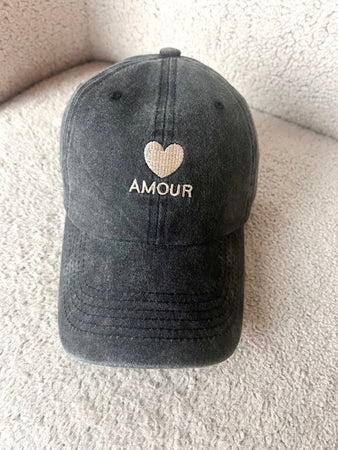 CASQUETTE AMOUR NOIR DÉLAVÉ