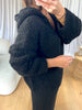 PULL COSY CAPUCHE NOIR